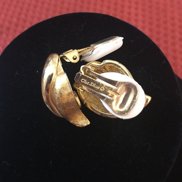 Chr. Dior clip earrings - Picture 4 of 4